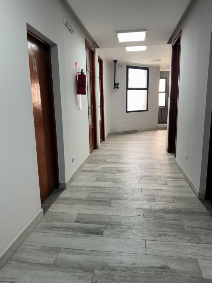 VENTA CENTRO MEDICO - A ESTRENAR- JUNIN AL 900